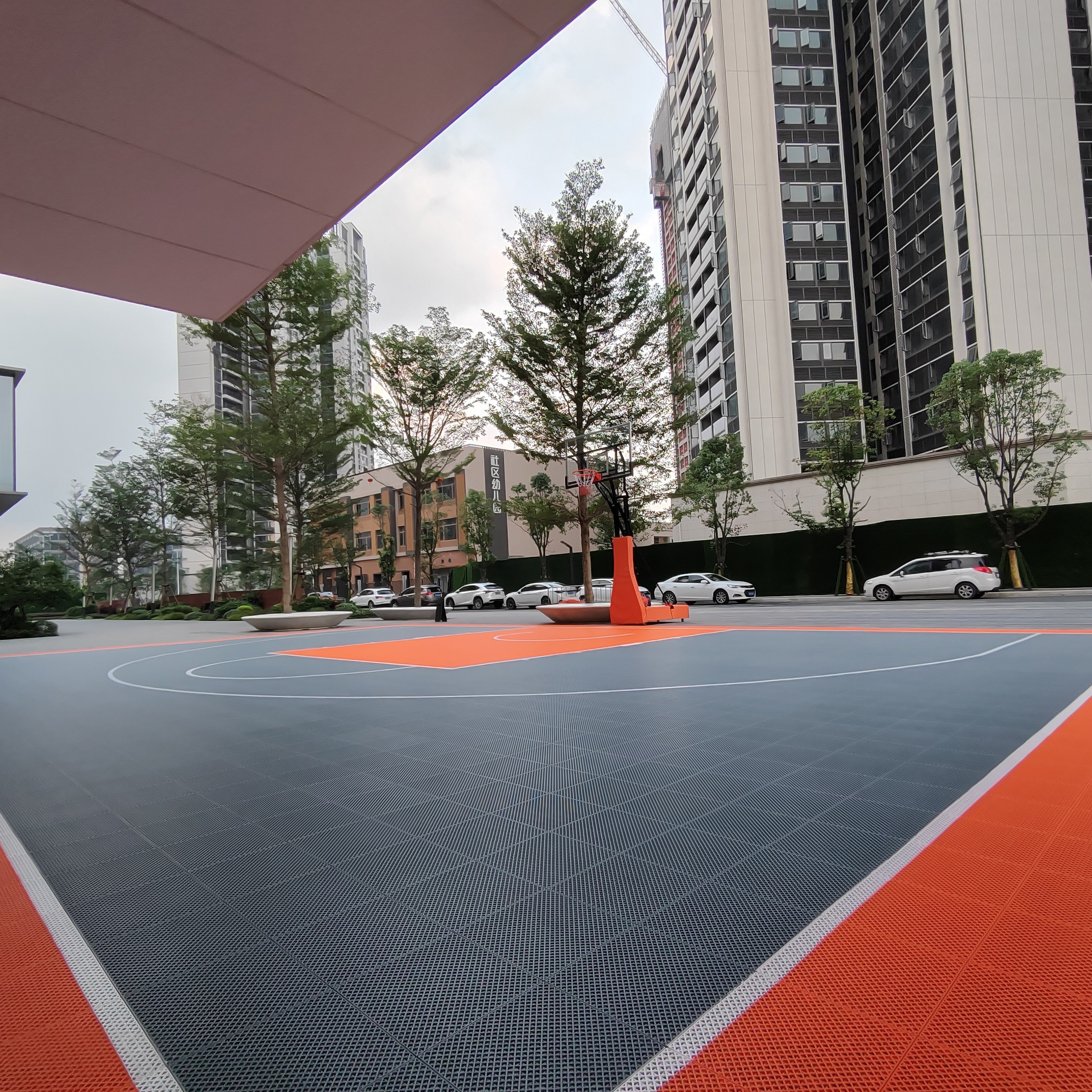 OEM Customized Indoor/Outdoor  – Outdoor Sport Court Tiles Bewertung und Preis