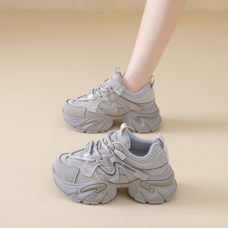 Women Platform Sneakers Design – Outdoor Sport Brand Bewertung und Preis